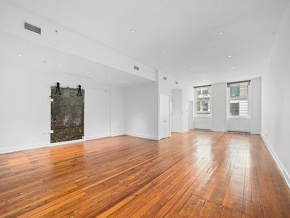 2nd image of 577 Broadway APT 3