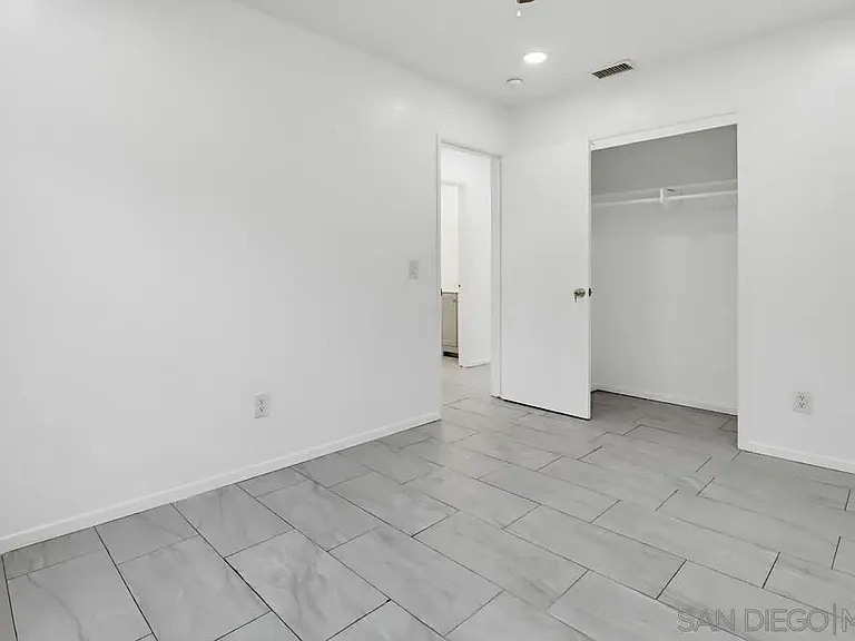 3095 L St — Photo 25
