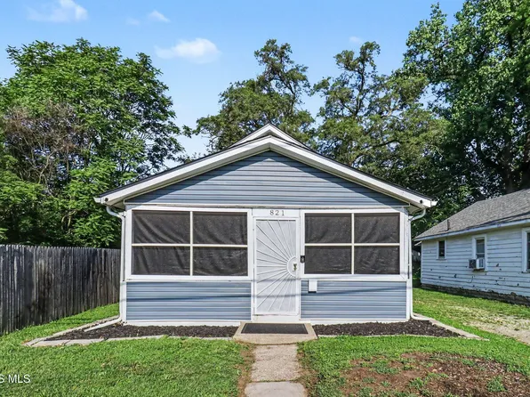 821 Elysian Ave, Toledo, OH 43607
