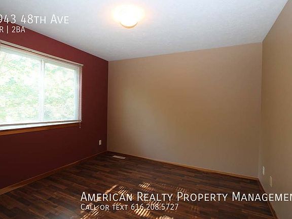 3rd image of 7943 48th Ave