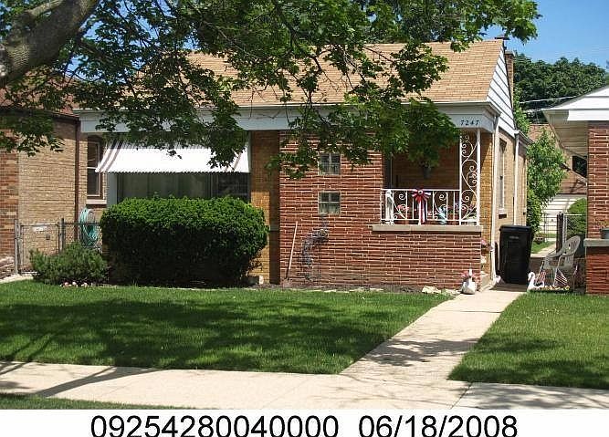 Edison Park 2 bedroom ranch
