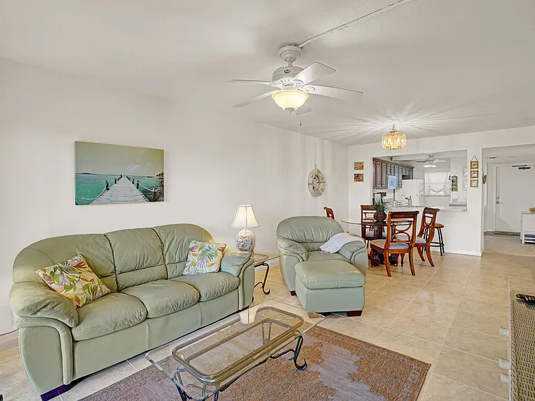 10200 S Ocean Dr #104 — Photo 16
