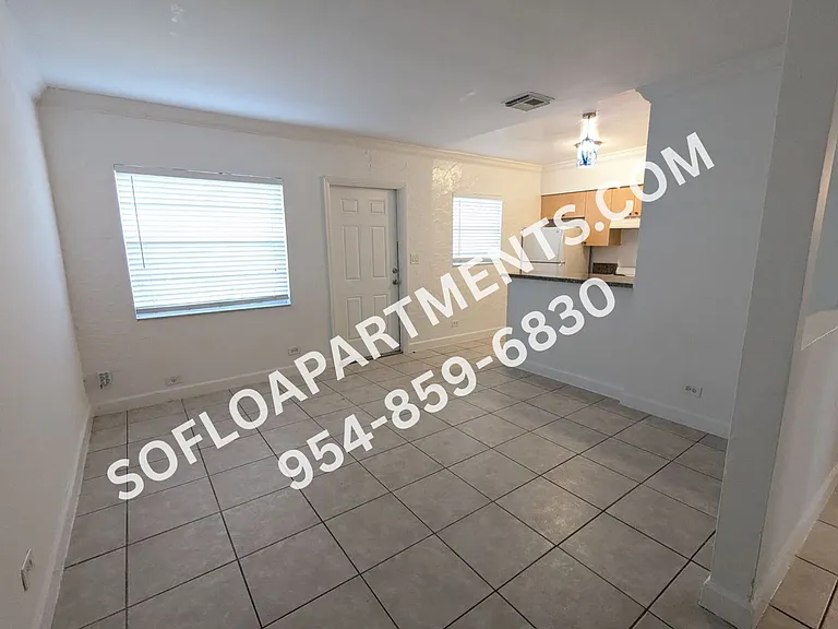715 SW 14th Ave — Photo 5