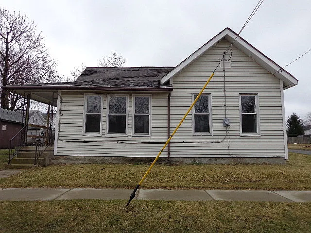 120 Waterloo St photo 1