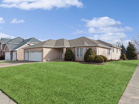 2nd image of 17737 Abigail Ln