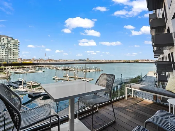 300 Pier 4 Blvd Unit 4H, Boston, MA 02210