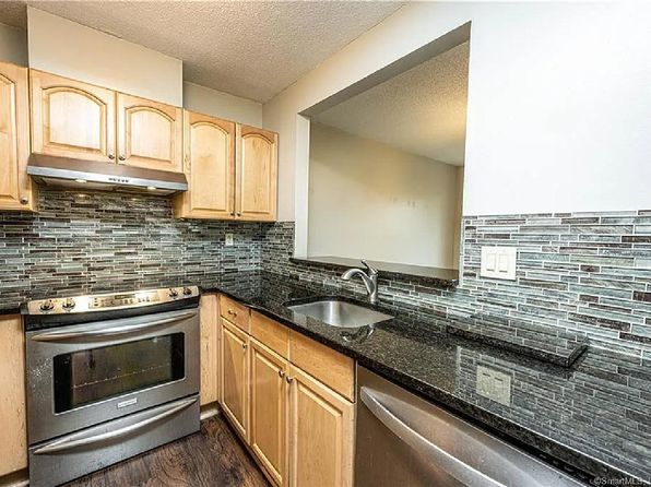 175 Mill Pond Rd Unit 104