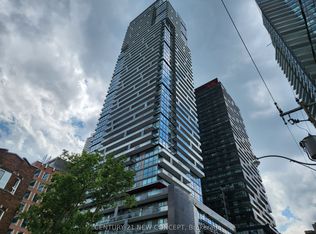 39 Roehampton Ave #1703, Toronto, ON M4P 1P9