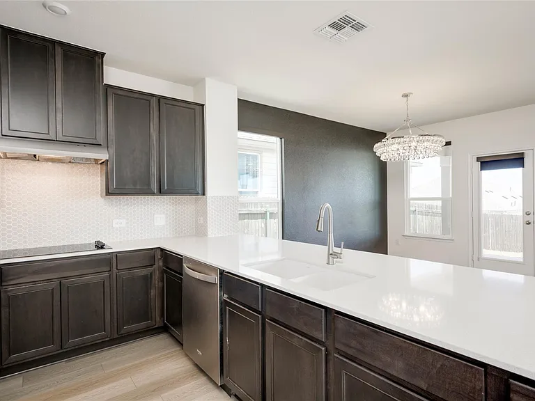 8203 Tranquil Glade Trl — Photo 27