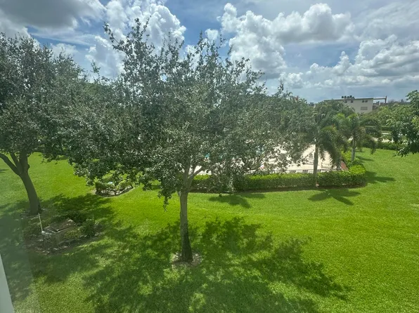 205 Mansfield E, Boca Raton, FL
