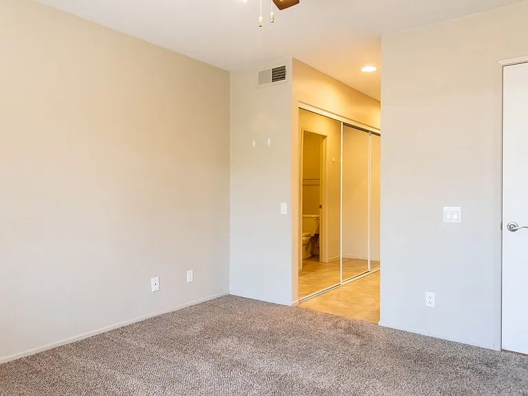 73820 Shadow Mountain Drive — Photo 33