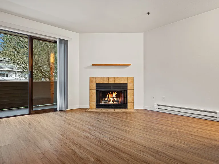 Beardslee Place Apartments — Photo 13