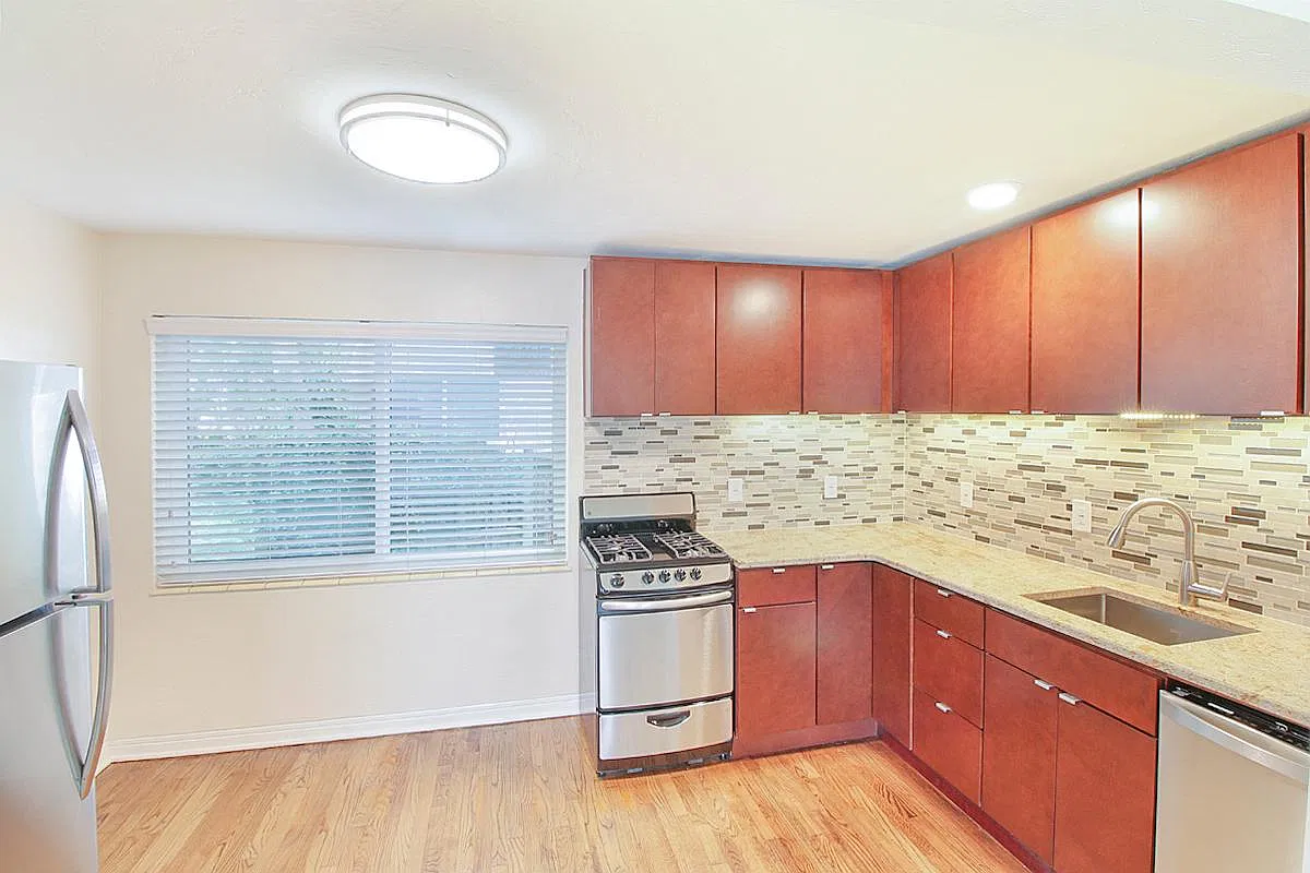 1 bed, 740 sqft, $2,100 — Photo 4