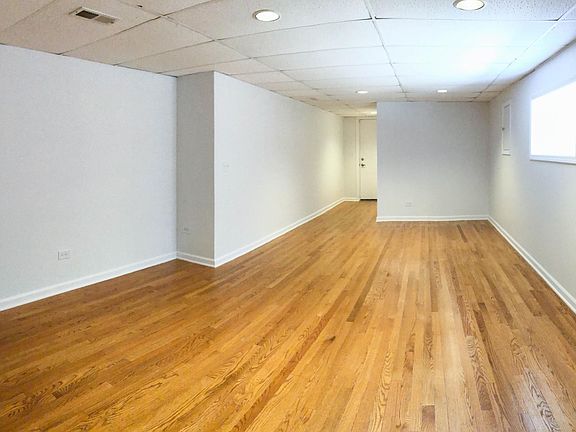4th image of 2934 N Nashville Ave