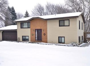 615 Conliffe Ave, Faribault, MN 55021