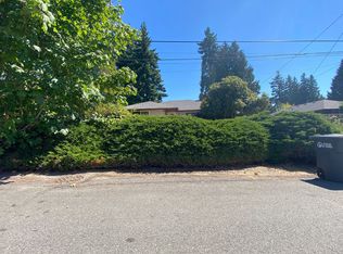 11810 19th Ave SW, Seattle, WA 98146