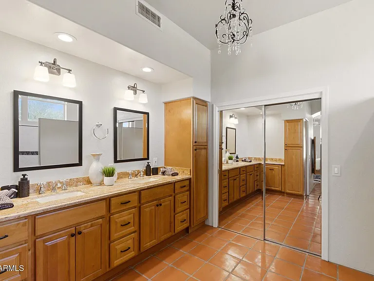 7592 E Monterra Way — Photo 21