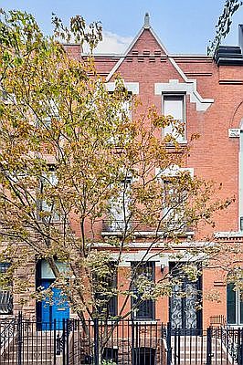 1st image of 127 Manhattan Ave