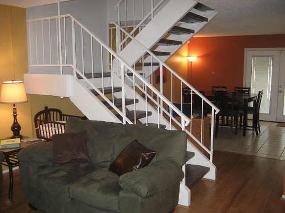 4th image of 3309 W Laurie Ln