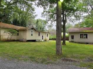 4132 Norton Pryor Rd, Pocono Summit, PA 18346