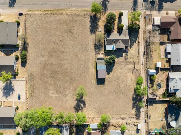 2010 S Avenue H, Portales, NM 88130