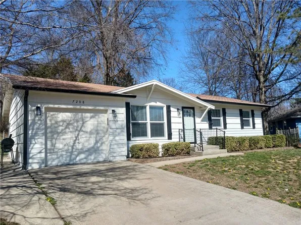 7208 NW 72nd St, Kansas City, MO 64152