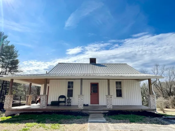 202 Aultman Rd, Knoxville, TN 37920