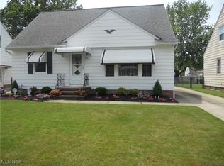 374 Clarmont Rd, Willowick, OH 44095