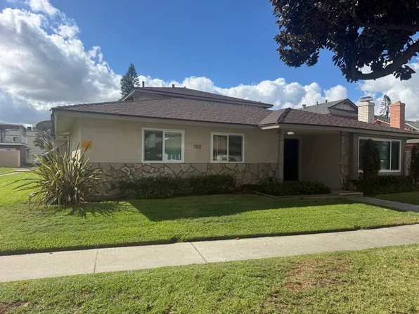 1212 S Athena Way APT 1, Anaheim, CA 92806