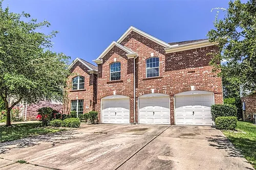 2103 Blue Water Bay Dr Photo 1