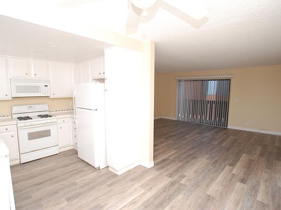 4th image of 1702 E Erie St APT 3