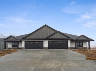 640 Maclan Ct, Iowa City, IA 52246