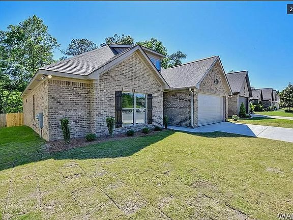 2nd image of 1303 Belle Meade Blvd