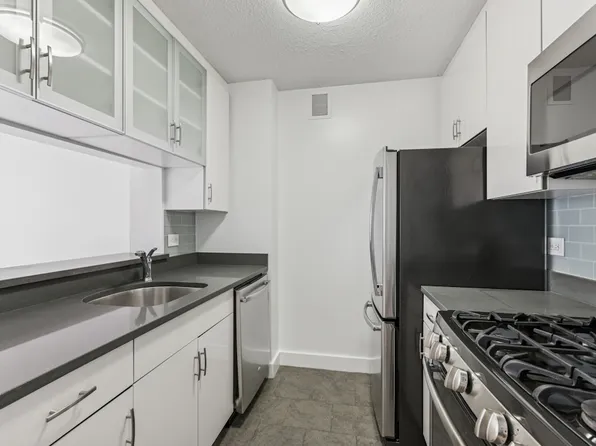 189 West 89th Street image 4 of 12