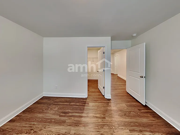 597 Slew Dr — Photo 21