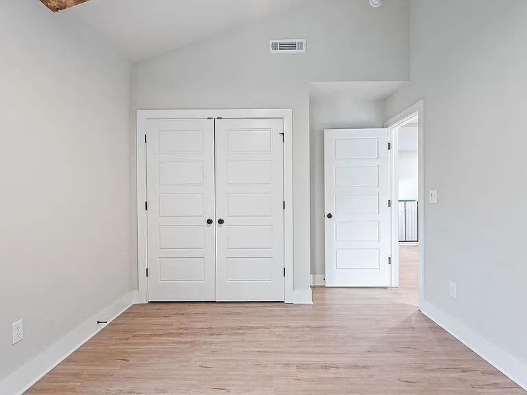 479 S Happy Hollow Rd — Photo 26