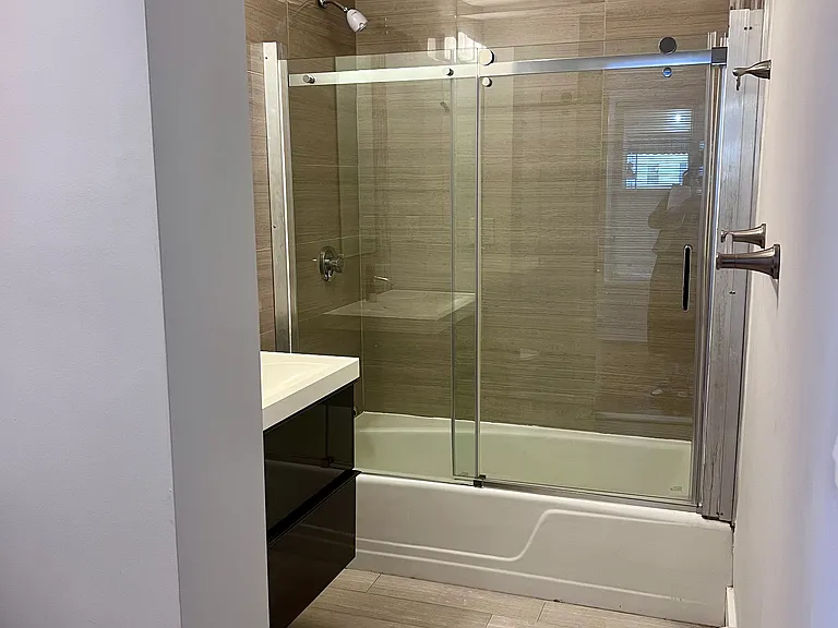 18 West St #1 — Photo 12