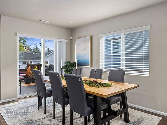 5th image of 3348 Hoffman Hill Blvd