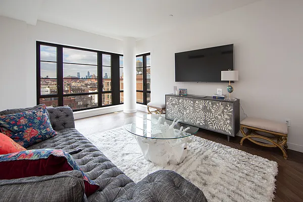 Rented by Mark T. Mallek, LREB | media 53