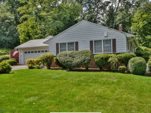 14 Gormley Ln, Butler Boro, NJ 07405