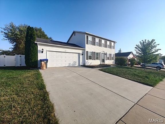 2nd image of 2726 Red Cedar Parc Dr S