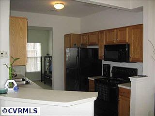 5th image of 8641 Millstream Dr