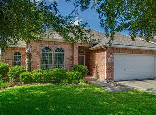 1008 Autumn Brook St, Seabrook, TX 77586