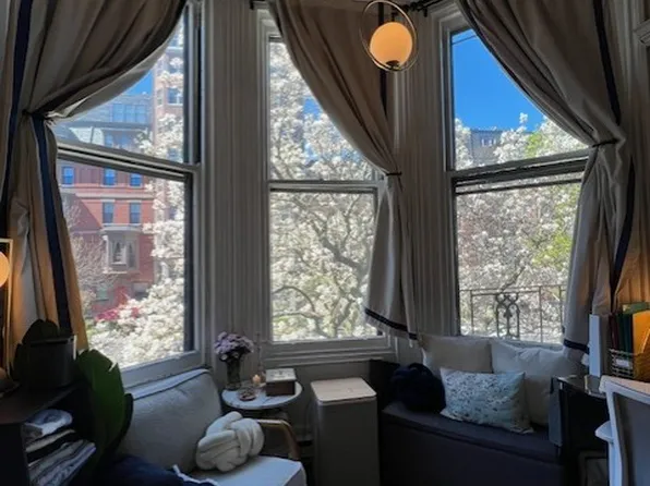 265 Beacon St APT 2, Boston, MA 02116