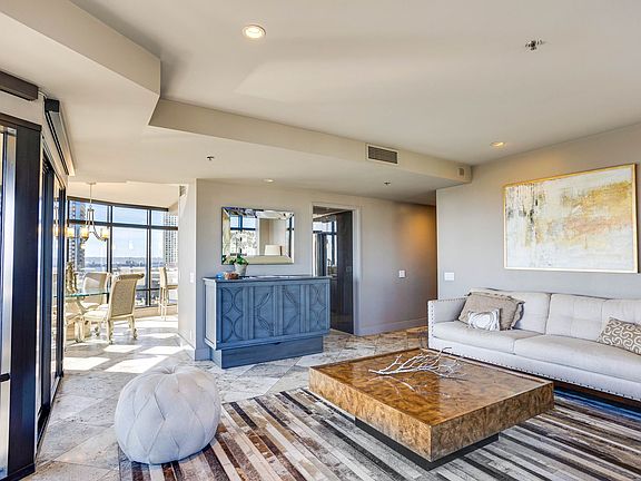 3rd image of 200 Harbor Dr Unit 1002