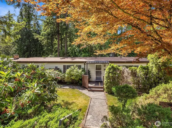 827 211th Place NE, Sammamish, WA 98074