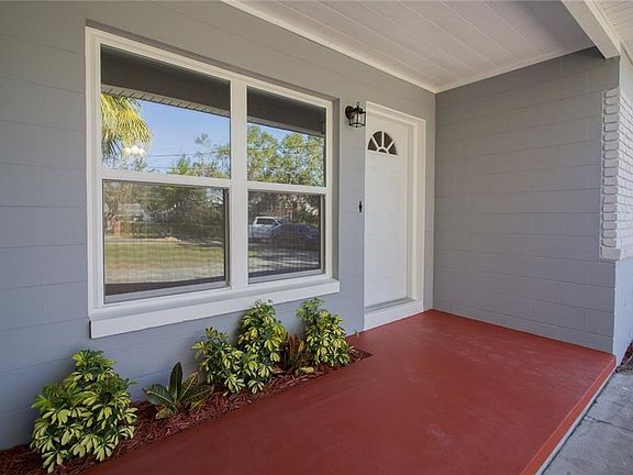 3rd image of 6072 Linneal Beach Dr