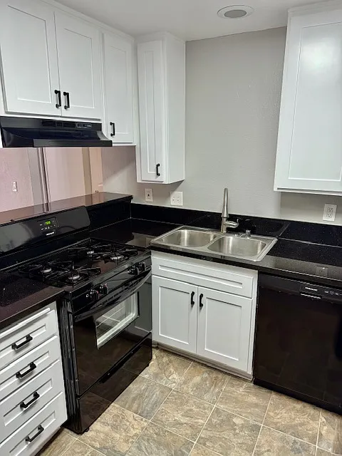 2 bed, 740 sqft, $2,600 — Photo 3