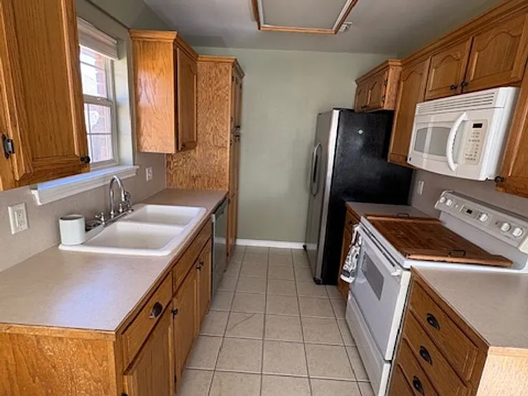 4001 Sera Dr — Photo 7