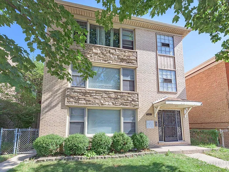 5942 W Addison St #1 — Photo 1